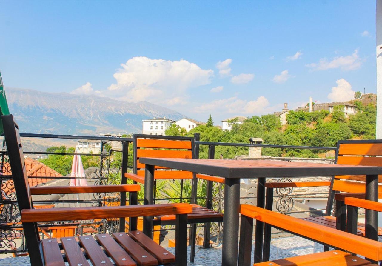 Silver Hill Guesthouse Gjirokastër Exteriér fotografie